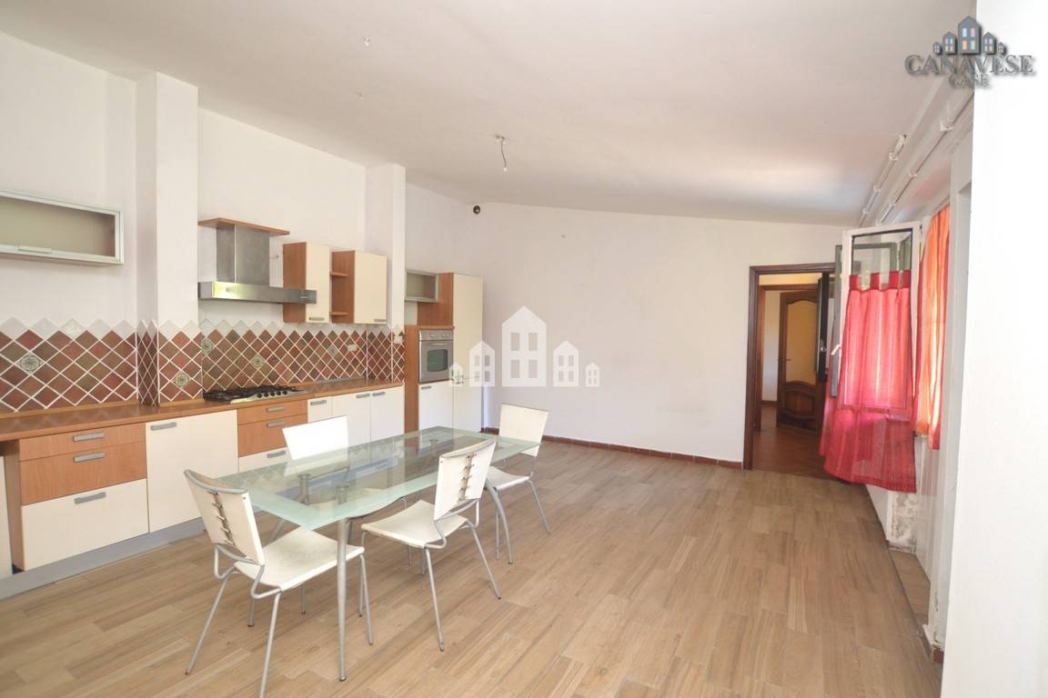 Casa indipendente in vendita a Favria (TO)