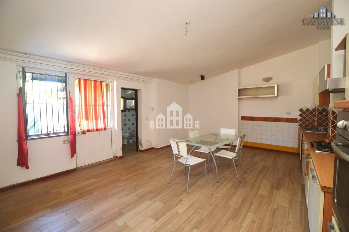 Casa indipendente in vendita a Favria (TO)