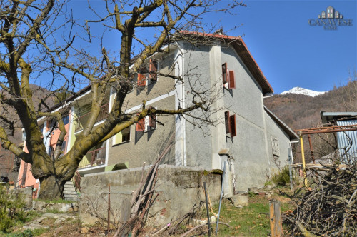 Casa semindipendente in vendita a Borgiallo