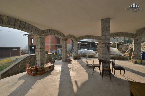 Casa indipendente in vendita a Sparone