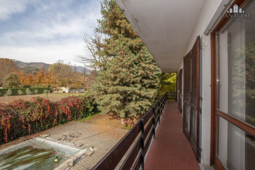 Villa in vendita a Valperga