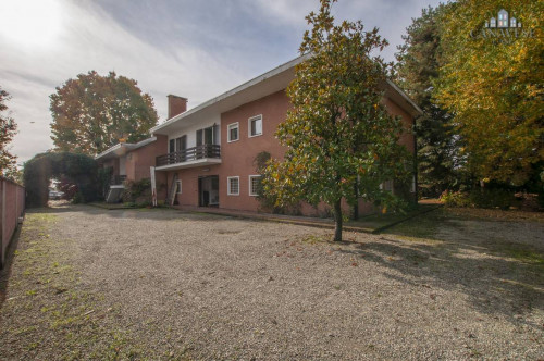 Villa in vendita a Valperga