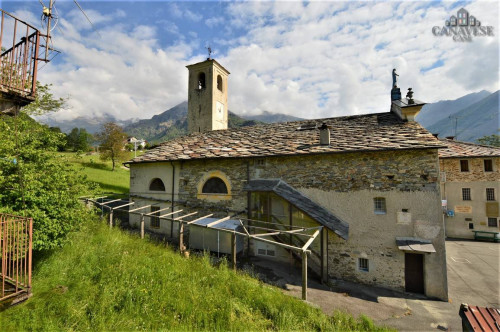 Casa semindipendente in vendita a Valchiusa