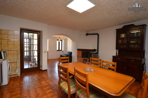 Casa semindipendente in vendita a Vistrorio