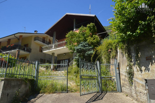 Casa indipendente in vendita a Locana
