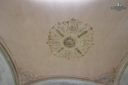 Casa semindipendente in vendita a Val di Chy