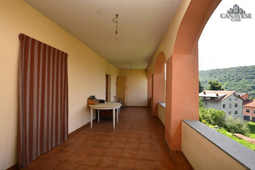 Casa semindipendente in vendita a Val di Chy