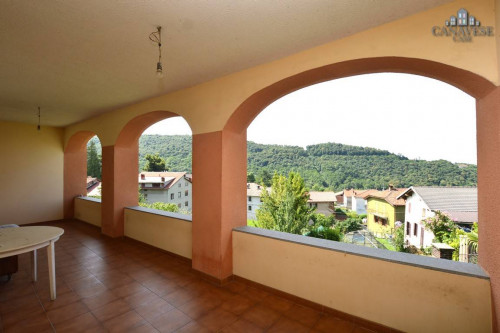 Casa semindipendente in vendita a Val di Chy