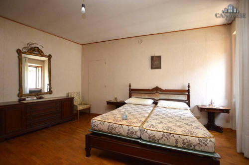 Casa semindipendente in vendita a Val di Chy