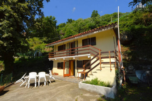Casa indipendente in vendita a Val di Chy