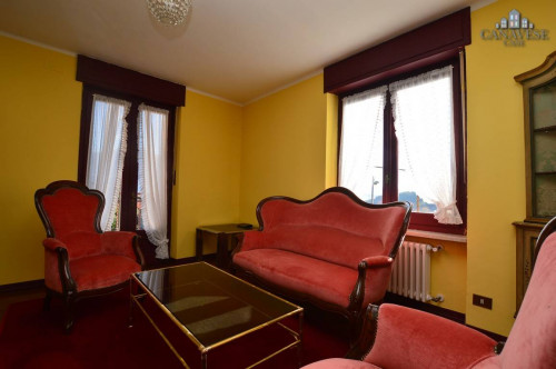 Casa indipendente in vendita a Lessolo