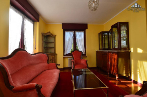 Casa indipendente in vendita a Lessolo