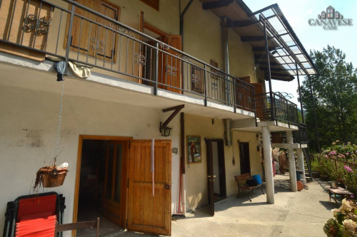 Casa semindipendente in vendita a Locana