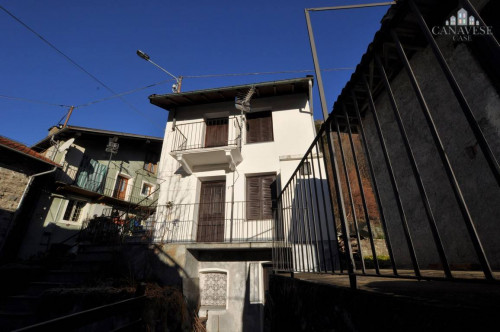 Casa indipendente in vendita a Ronco Canavese