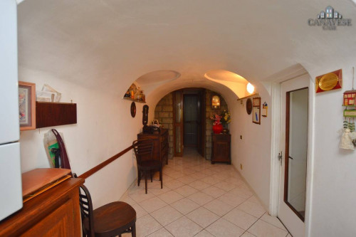 Casa indipendente in vendita a Valchiusa