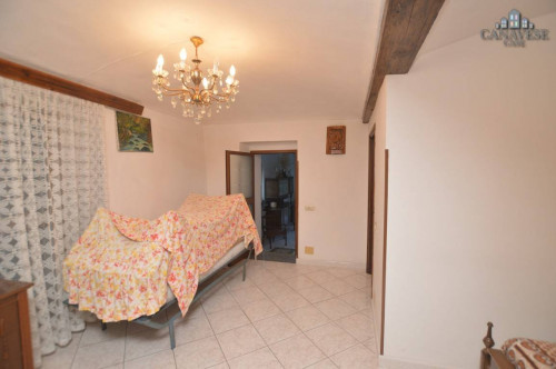 Casa indipendente in vendita a Valchiusa
