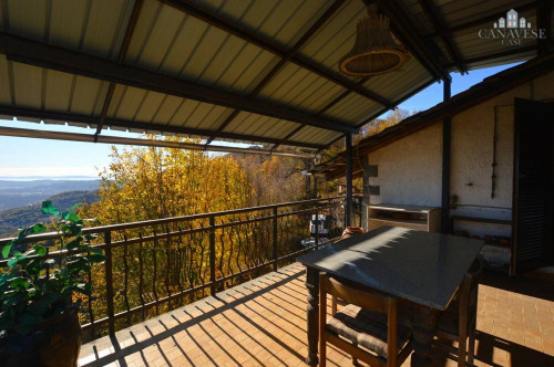 Casa indipendente in vendita a Valchiusa