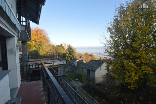 Casa indipendente in vendita a Valchiusa