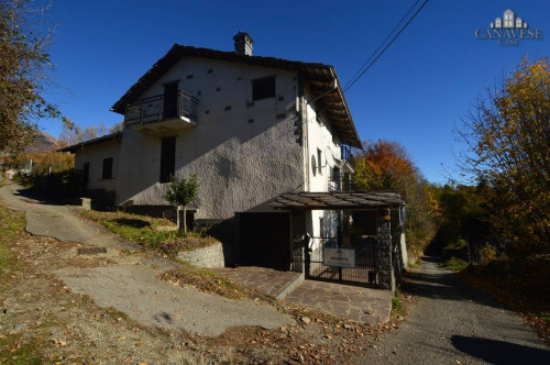Casa indipendente in vendita a Valchiusa
