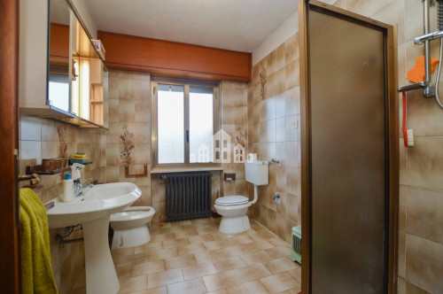 Casa indipendente in vendita a Pratiglione