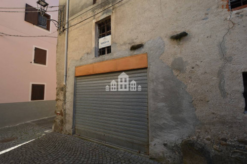 Rustico in vendita a Issiglio