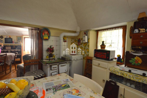 Casa semindipendente in vendita a Andrate