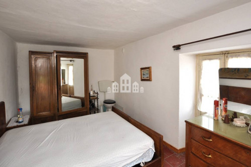 Casa semindipendente in vendita a Cuorgnè