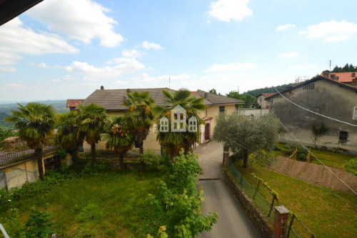 Casa semindipendente in vendita a Castelnuovo Nigra