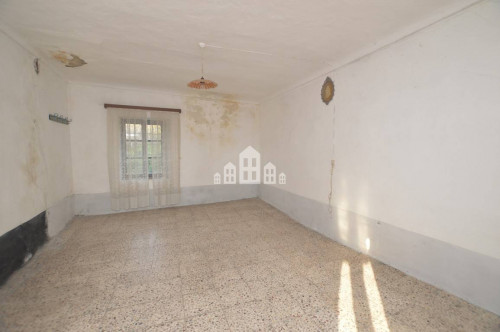 Half-duplex for sale in Borgiallo