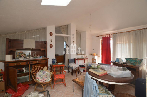 Casa indipendente in vendita a San Colombano Belmonte