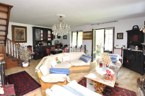 Casa semindipendente in vendita a Locana