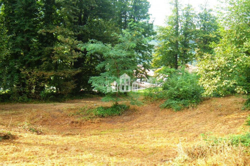 Terreno edificabile in vendita a Val di Chy