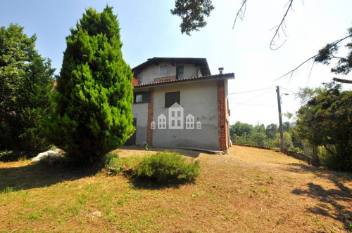 Villa in vendita a San Colombano Belmonte
