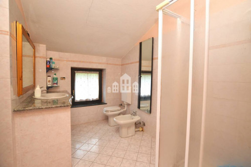 Villa in vendita a San Colombano Belmonte