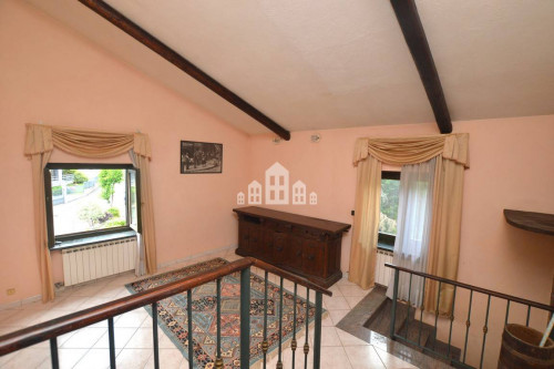 Villa in vendita a San Colombano Belmonte