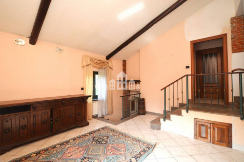 Villa in vendita a San Colombano Belmonte