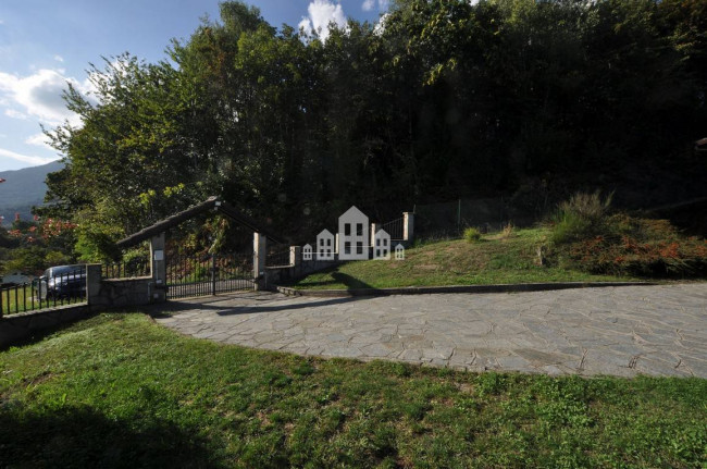 Casa indipendente in vendita a Castelnuovo Nigra