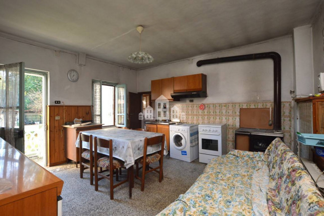 Casa indipendente in vendita a Lessolo