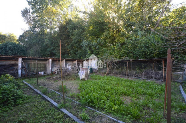 Casa indipendente in vendita a Lessolo