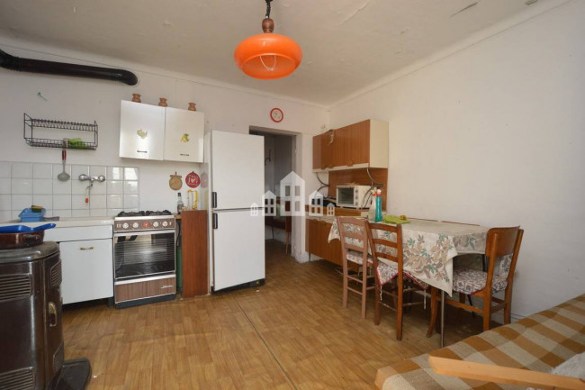 Casa semindipendente in vendita a Val di Chy