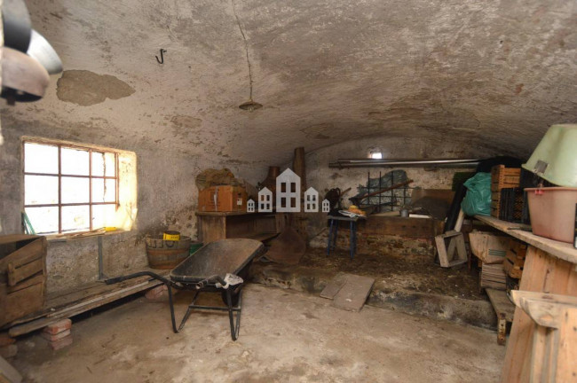 Casa semindipendente in vendita a Val di Chy