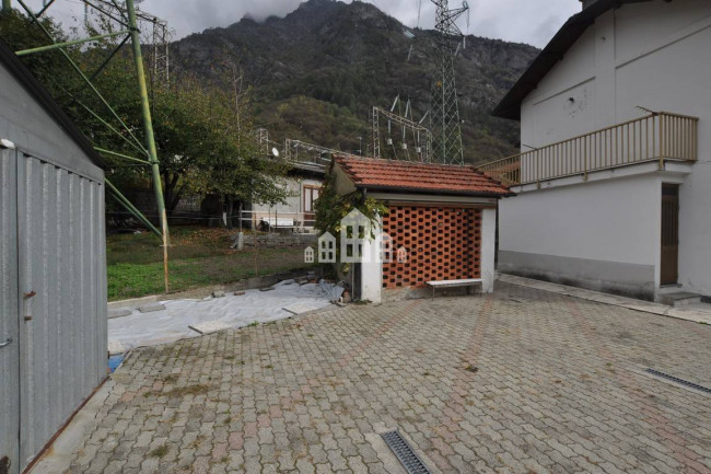 Casa semindipendente in vendita a Locana
