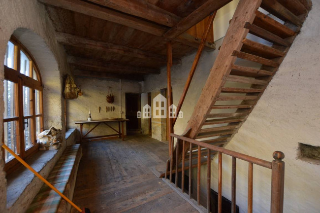 Casa indipendente in vendita a Traversella