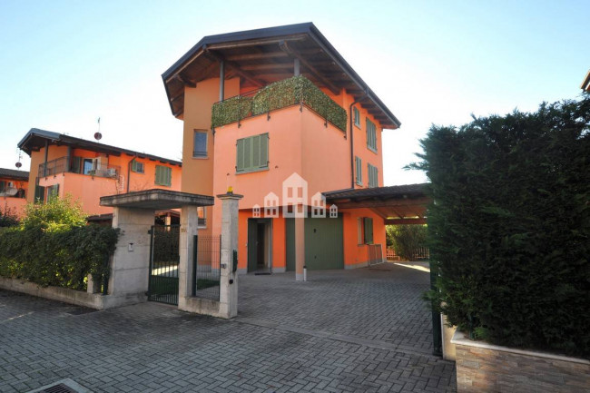 Villa in vendita a Foglizzo