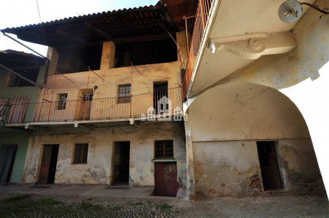 Casa semindipendente in vendita a Salassa