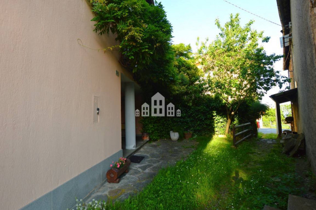 Casa semindipendente in vendita a Chiesanuova