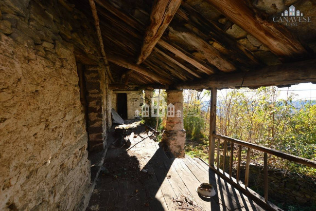 Fixer-upper for sale in Valchiusa