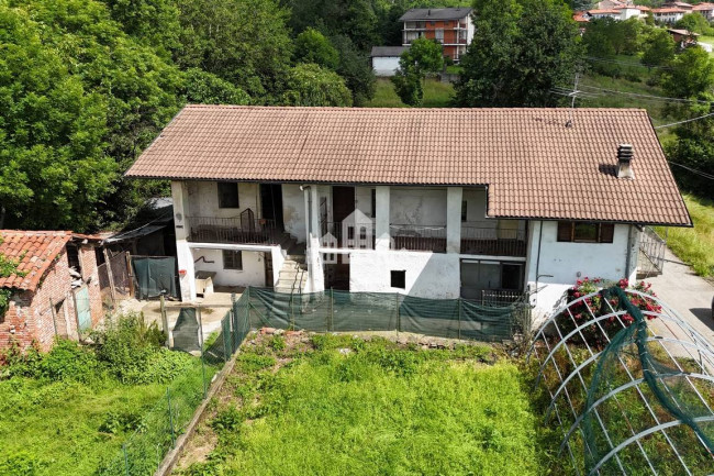 Detached house for sale in Colleretto Castelnuovo