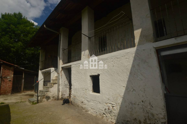 Detached house for sale in Colleretto Castelnuovo