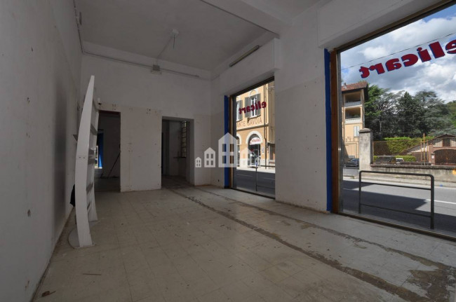 Retail space for sale in Castellamonte